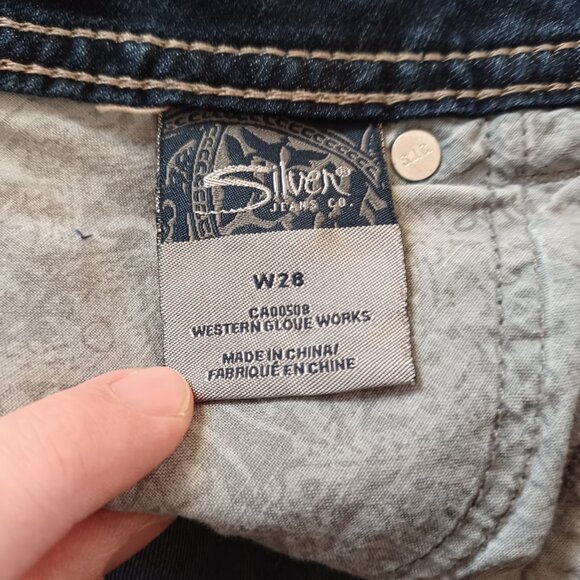 Silver Womens Jeans Suki Capri Cropped Dark Wash Midrise Stretch Size 28  30x26 - Picture 9 of 13